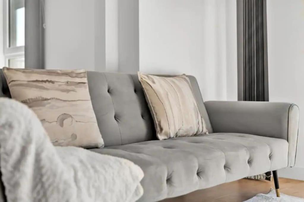 شقة Deluxe 1 Bed In Colindale Wembley With Freewifitv لندن المظهر الخارجي الصورة